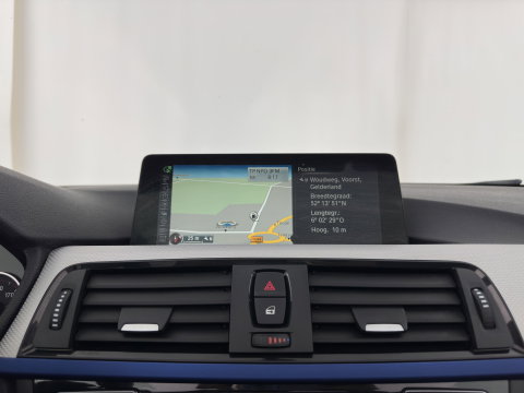 BMW 4 Serie Cabrio 420i M Sport Aut. *HEAD-UP | LEATHER | XENON | AIR-SCARF | MEMORY-PACK | HIFI-SOUND | HEATED-SPORTSEATS |  NAVI-FULLMAP | ECC | PDC | CRUISE | 19''ALU | TOWBAR*
