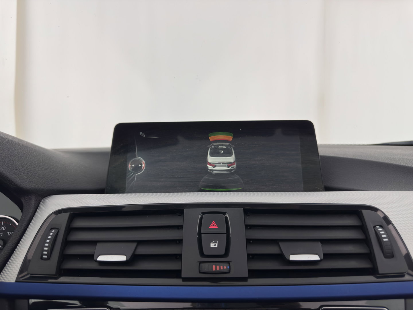 BMW 4 Serie Cabrio 420i M Sport Aut. *HEAD-UP | LEATHER | XENON | AIR-SCARF | MEMORY-PACK | HIFI-SOUND | HEATED-SPORTSEATS |  NAVI-FULLMAP | ECC | PDC | CRUISE | 19''ALU | TOWBAR*