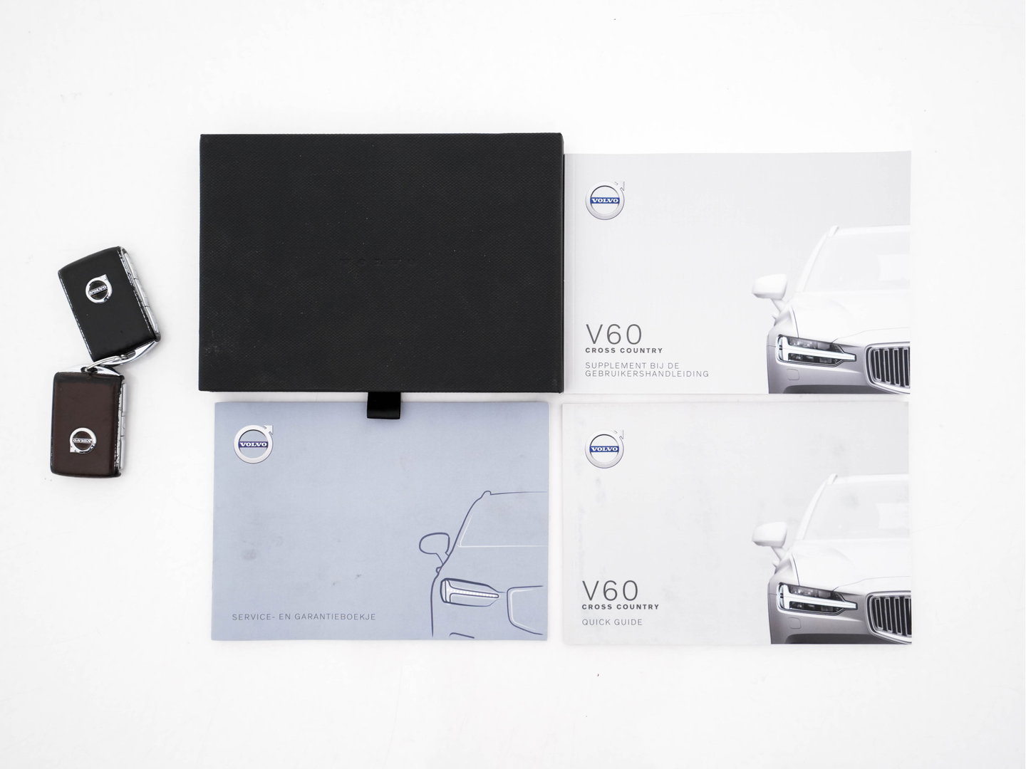 Volvo V60 Cross Country 2.0 D4 AWD Pro Aut. *LEATHER | FULL-LED | HARMAN/KARDON | MEMORY-PACK | BLIND-SPOT | DIGI-COCKPIT | HEATED-COMFORTSEATS | CAMERA | DIGI-COCKPIT | ECC | PDC | CRUISE | 18''ALU | TOWBAR*