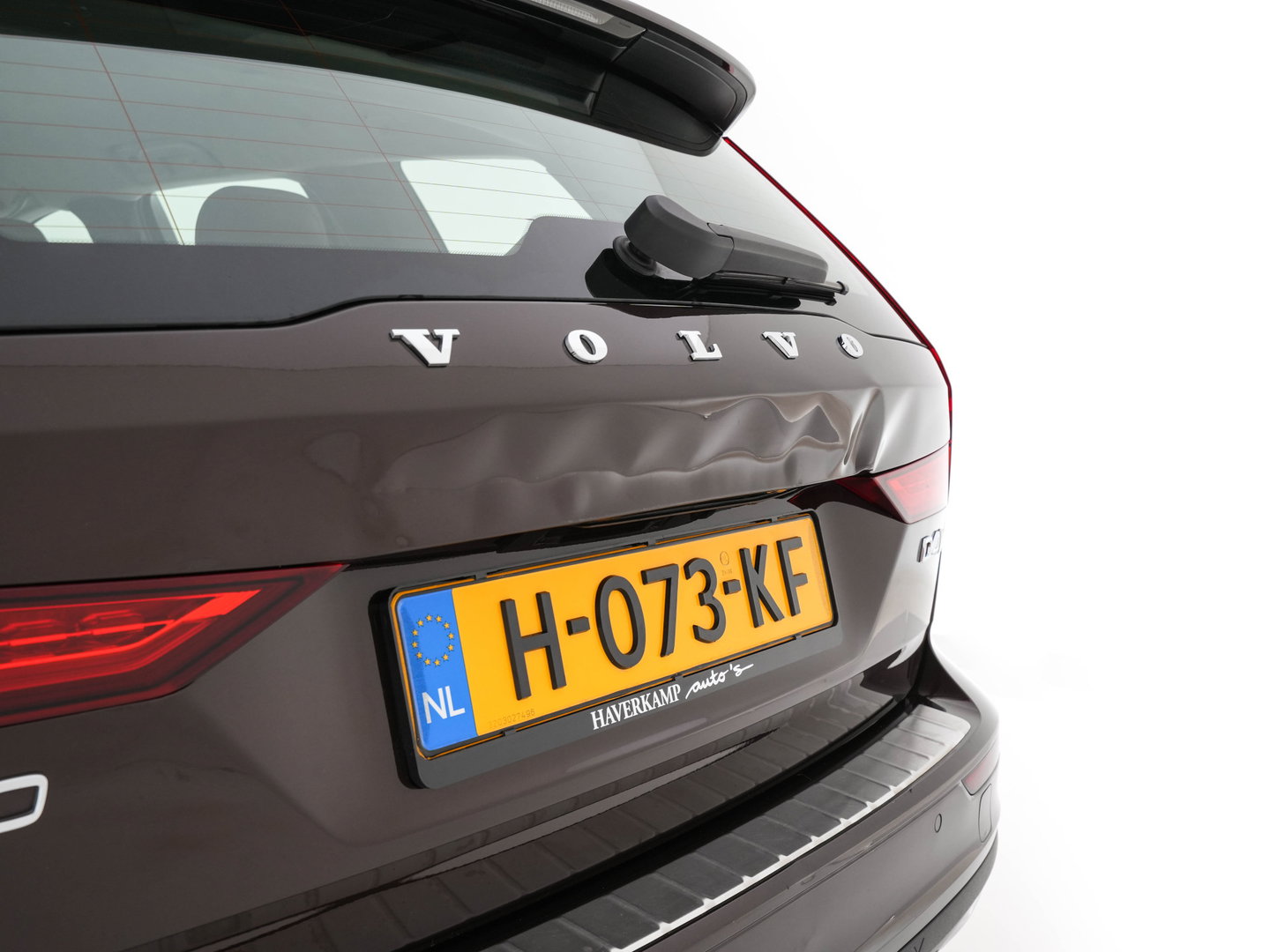 Volvo V60 Cross Country 2.0 D4 AWD Pro Aut. *LEATHER | FULL-LED | HARMAN/KARDON | MEMORY-PACK | BLIND-SPOT | DIGI-COCKPIT | HEATED-COMFORTSEATS | CAMERA | DIGI-COCKPIT | ECC | PDC | CRUISE | 18''ALU | TOWBAR*