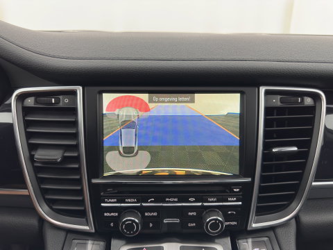 Porsche Panamera 3.0 S E-Hybrid (Plug-In) Aut. *PANO | LEATHER | XENON | HEATED-SPORTSEATS | MEMORY-PACK | BOSE-SOUND | AIR-SUSPENSION | NAVI-FULLMAP | CAMERA | PRIVACY-GLASS | SHIFTPADDLES | ECC | PDC | CRUISE | 20''ALU*
