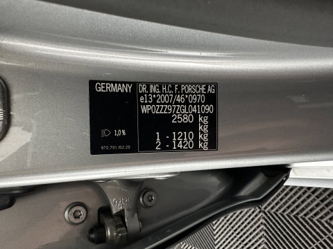 Porsche Panamera 3.0 S E-Hybrid (Plug-In) Aut. *PANO | LEATHER | XENON | HEATED-SPORTSEATS | MEMORY-PACK | BOSE-SOUND | AIR-SUSPENSION | NAVI-FULLMAP | CAMERA | PRIVACY-GLASS | SHIFTPADDLES | ECC | PDC | CRUISE | 20''ALU*