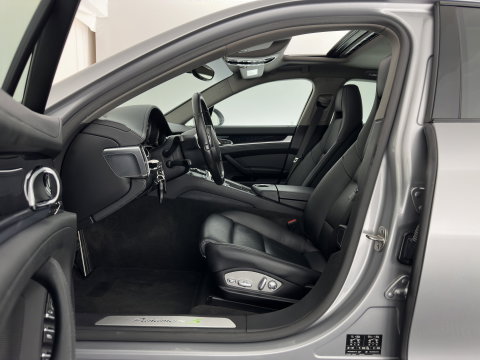 Porsche Panamera 3.0 S E-Hybrid (Plug-In) Aut. *PANO | LEATHER | XENON | HEATED-SPORTSEATS | MEMORY-PACK | BOSE-SOUND | AIR-SUSPENSION | NAVI-FULLMAP | CAMERA | PRIVACY-GLASS | SHIFTPADDLES | ECC | PDC | CRUISE | 20''ALU*