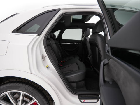 Audi Q3 2.5 TFSI RS Q3 Quattro Aut. *PANO | LEDER-ALCANTARA | FULL-LED | BOSE-AUDIO | NAVI-FULLMAP | CAMERA | HEATED-SPORTSEATS | SHIFTPADDLES | CRUISE | PRIVACY-GLASS | ECC | PDC | 19"ALU*