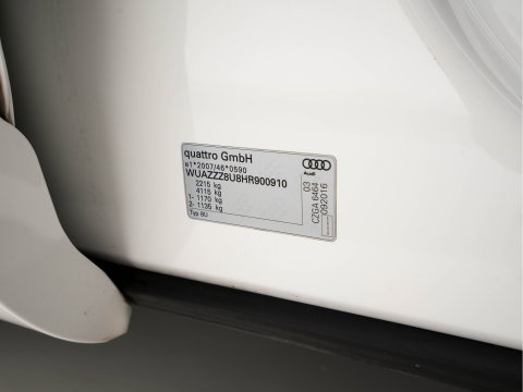 Audi Q3 2.5 TFSI RS Q3 Quattro Aut. *PANO | LEDER-ALCANTARA | FULL-LED | BOSE-AUDIO | NAVI-FULLMAP | CAMERA | HEATED-SPORTSEATS | SHIFTPADDLES | CRUISE | PRIVACY-GLASS | ECC | PDC | 19"ALU*