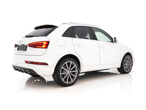 Audi Q3 2.5 TFSI RS Q3 Quattro Aut. *PANO | LEDER-ALCANTARA | FULL-LED | BOSE-AUDIO | NAVI-FULLMAP | CAMERA | HEATED-SPORTSEATS | SHIFTPADDLES | CRUISE | PRIVACY-GLASS | ECC | PDC | 19"ALU*