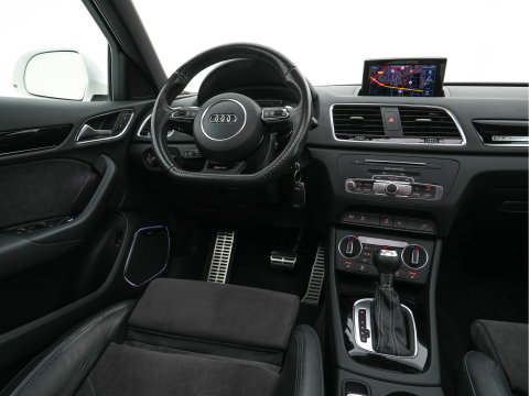 Audi Q3 2.5 TFSI RS Q3 Quattro Aut. *PANO | LEDER-ALCANTARA | FULL-LED | BOSE-AUDIO | NAVI-FULLMAP | CAMERA | HEATED-SPORTSEATS | SHIFTPADDLES | CRUISE | PRIVACY-GLASS | ECC | PDC | 19"ALU*