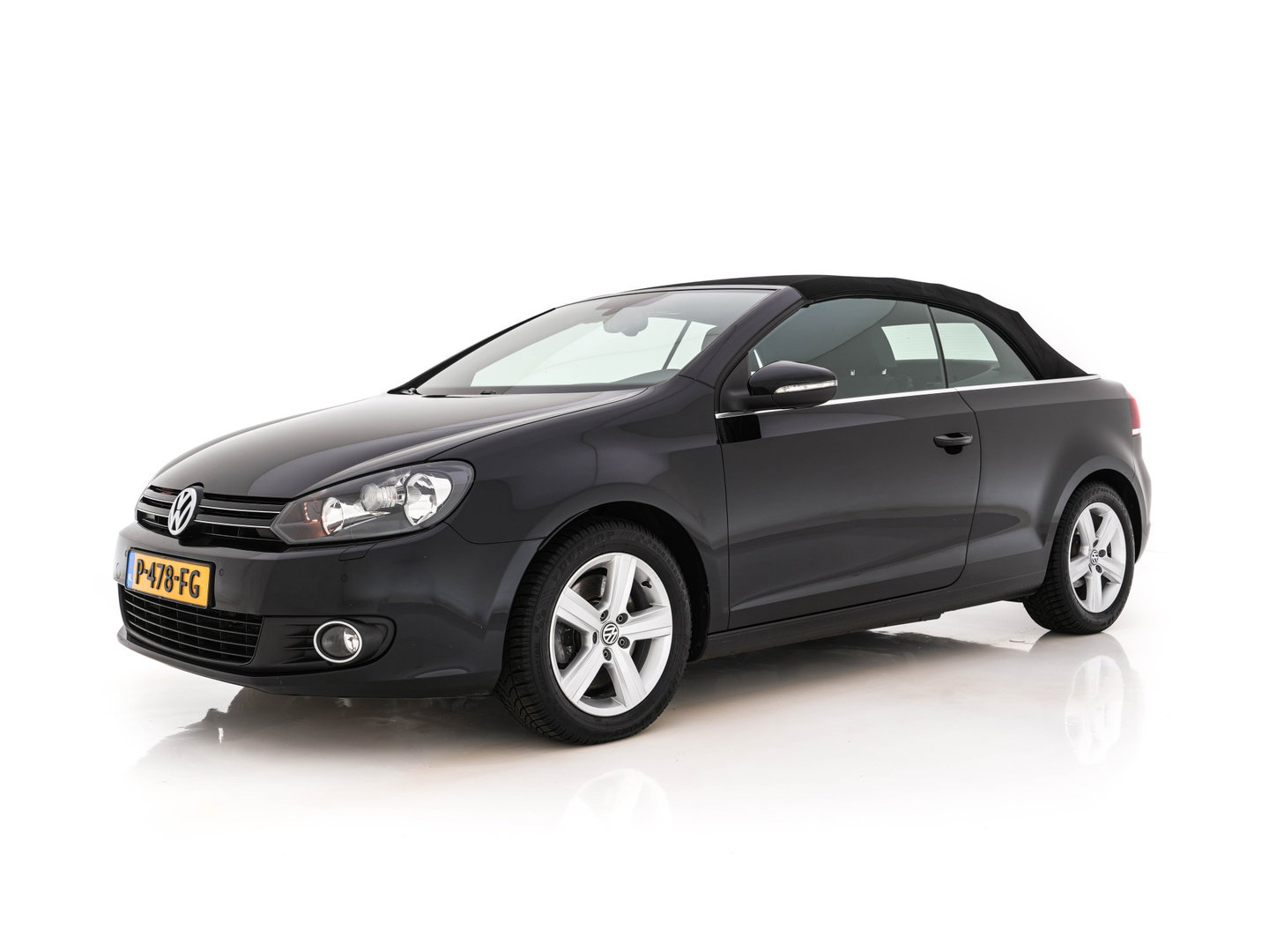 Volkswagen Golf Cabriolet 2.0 TDI Bluemotion Aut. *NAVI-FULLMAP | HEATED-COMFORTSEATS | SHIFTPADDLES | ECC | PARKPILOT | CRUISE | 16''ALU*