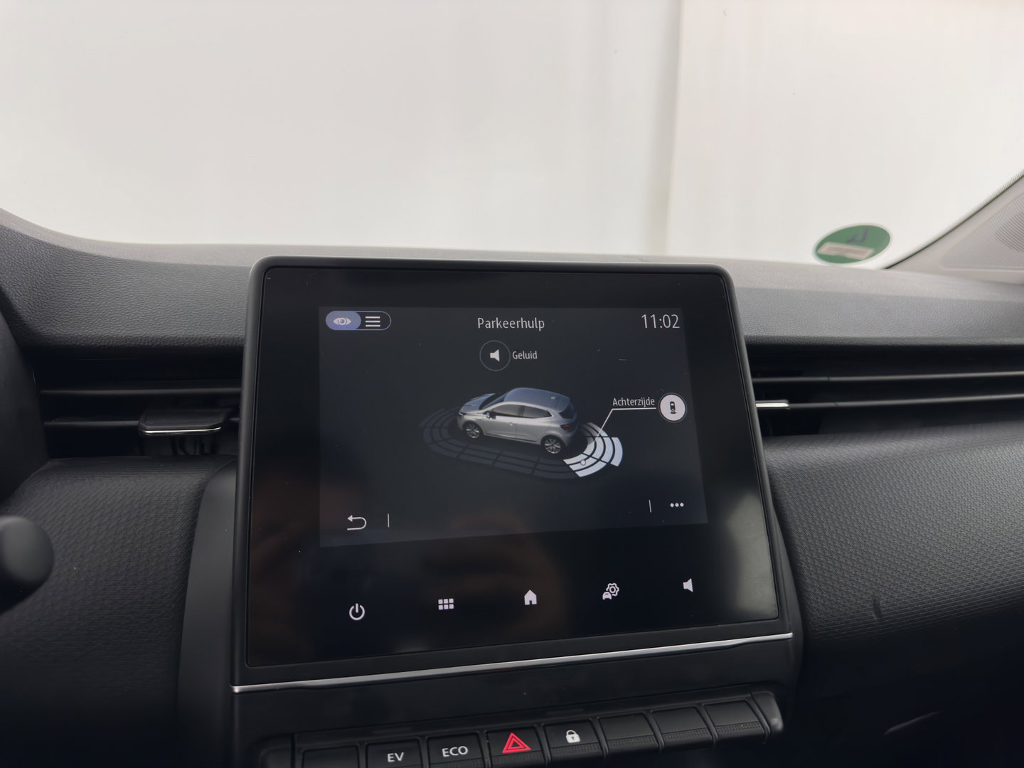 Renault Clio 1.6 E-Tech Hybrid 145 Equilibre (INCL-BTW) Aut. *FULL-LED | COMFORTSEATS | CARPLAY | KEYLESS | DAB+ | ECC | PDC | CRUISE | DIGI-COCKPIT | LANE-ASSIST |  TOWBAR*