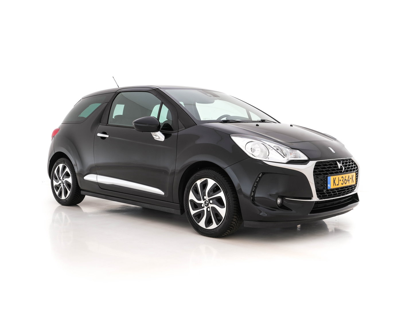 DS DS 3 1.6 BlueHDi Business *ALCANTARA-MICROFIBRE | SPORT-SEATS | ECC | PDC | CRUISE | PRIVACY-GLASS | 16''ALU*