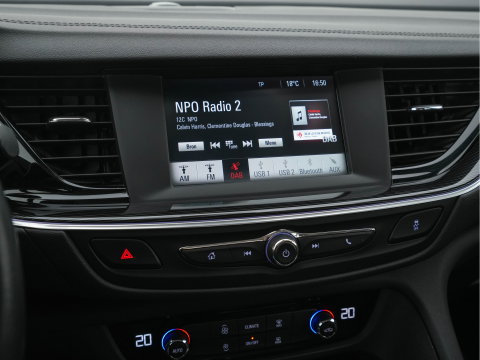 Opel Insignia Sports Tourer 1.5 Turbo Business Executive Aut. *NAVI-FULLMAP | LEATHER-FABRIC | KEYLESS | DAB+ | SPORT-SEATS  | ECC | PDC | CRUISE | TOWBAR | CARPLAY | 18''ALU*