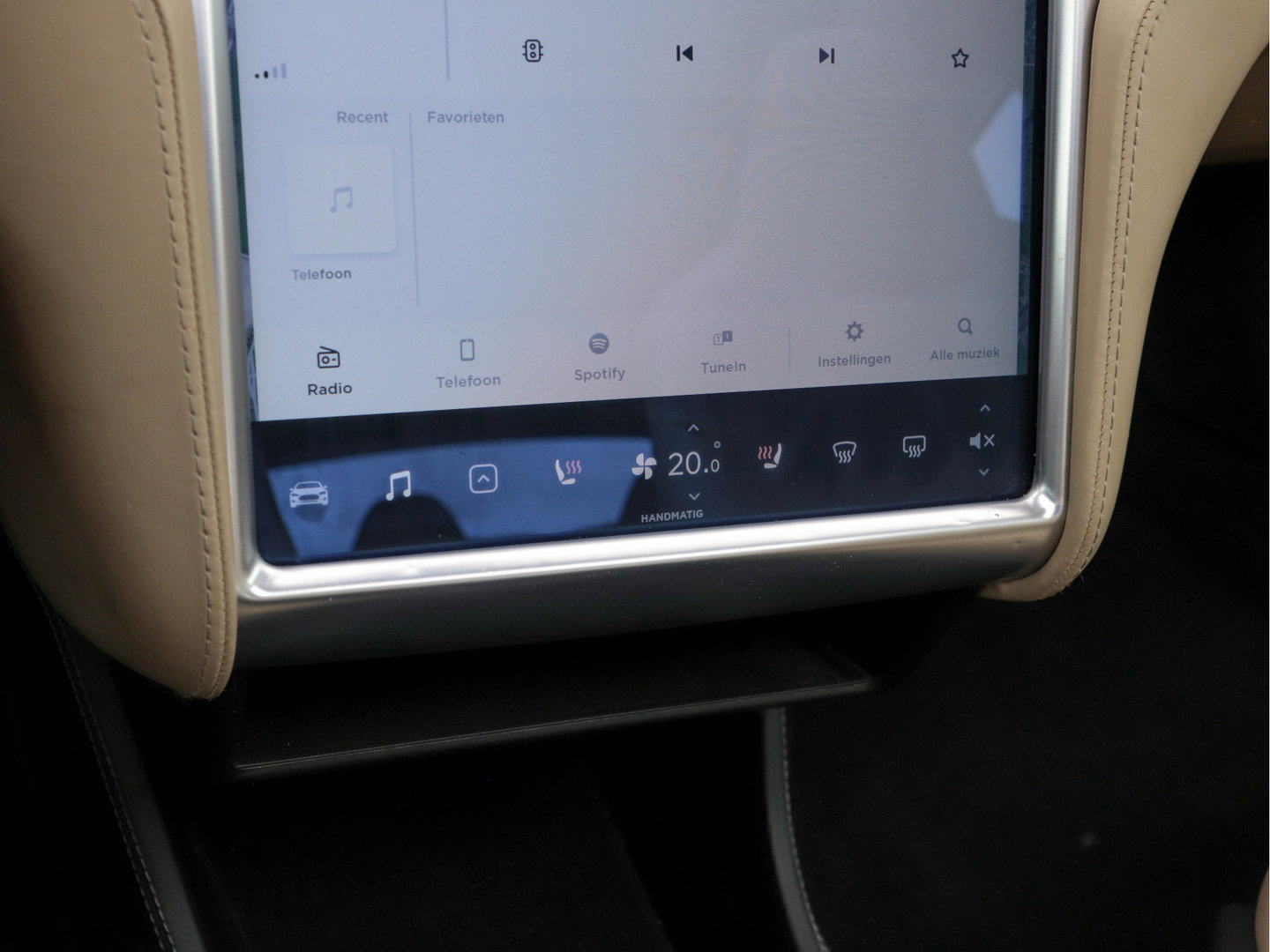 Tesla Model S 85 Base [ 3-Fase-11kW ] (INCL-BTW) *PANO | KEYLESS | LEATHER | NAVI-FULLMAP | FULL-LED | CAMERA | DAB | CRUISE | HEATED-COMFORTSEATS | ECC | PDC | WOODEN-INLAY | DIGI-COCKPIT | MEMORY-PACK |  19"ALU*