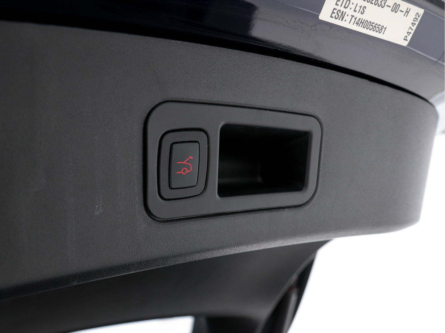 Tesla Model S 85 Base [ 3-Fase-11kW ] (INCL-BTW) *PANO | KEYLESS | LEATHER | NAVI-FULLMAP | FULL-LED | CAMERA | DAB | CRUISE | HEATED-COMFORTSEATS | ECC | PDC | WOODEN-INLAY | DIGI-COCKPIT | MEMORY-PACK |  19"ALU*