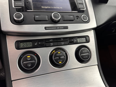 Volkswagen Passat 2.0 FSI Highline Aut. *NAVI-FULLMAP | LEATHER-ALCANTARA | SPORT-SEATS | ECC | HEATED-SEATS | PDC | CRUISE*