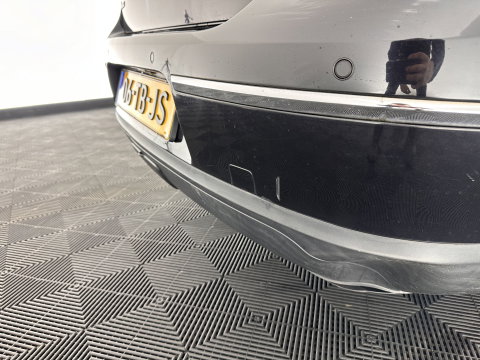 Volkswagen Passat 2.0 FSI Highline Aut. *NAVI-FULLMAP | LEATHER-ALCANTARA | SPORT-SEATS | ECC | HEATED-SEATS | PDC | CRUISE*