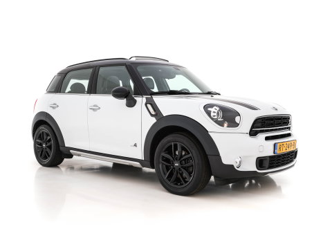 MINI Countryman 2.0 Cooper SD ALL4 Pepper *PANO | LEATHER | BI-XENON | NAVI-FULLMAP | HEATED-COMFORTSEATS | ECC | HEATED-SEATS | PDC | CRUISE | TOWBAR | 17''ALU*