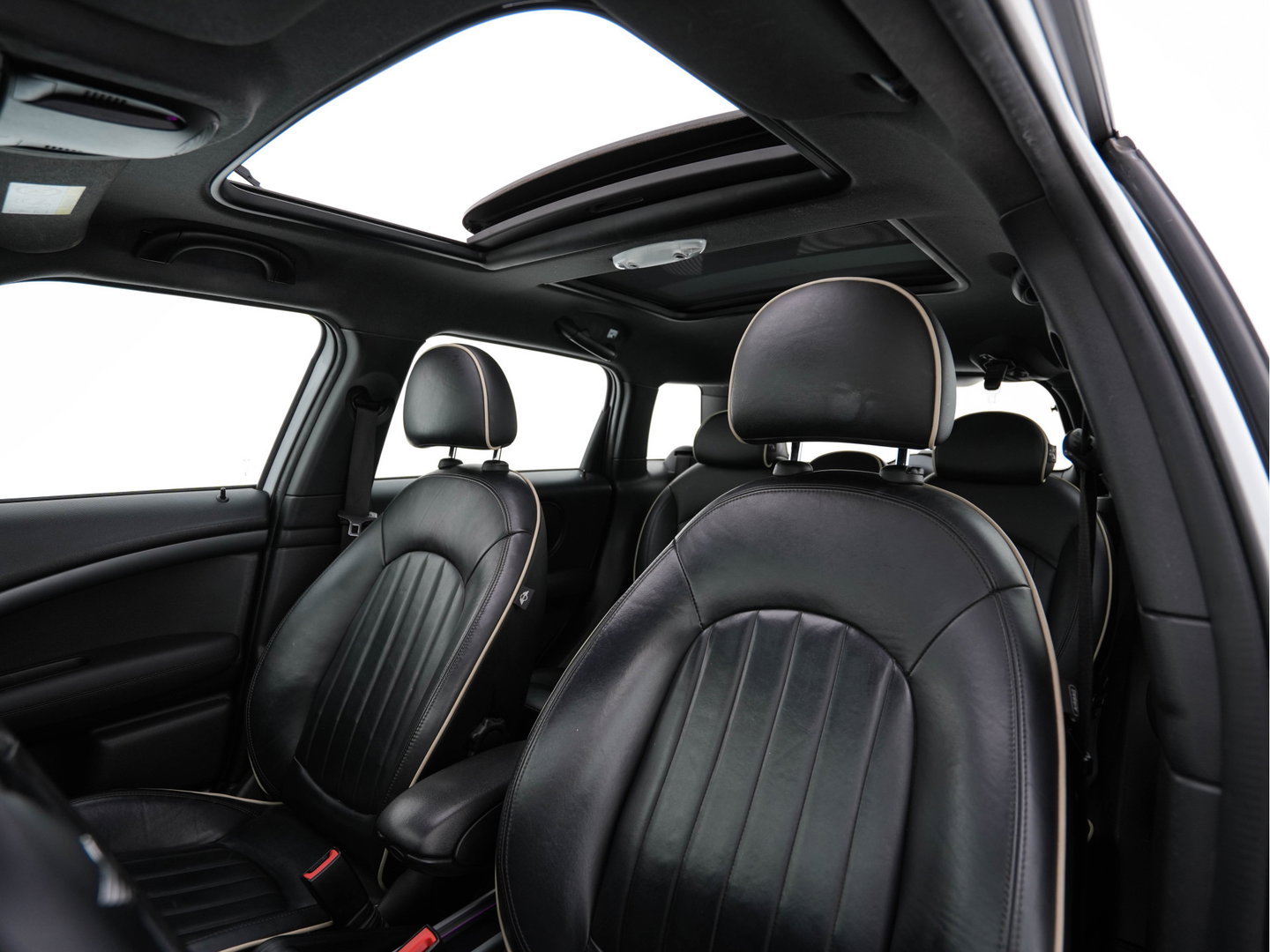 MINI Countryman 2.0 Cooper SD ALL4 Pepper *PANO | LEATHER | BI-XENON | NAVI-FULLMAP | HEATED-COMFORTSEATS | ECC | HEATED-SEATS | PDC | CRUISE | TOWBAR | 17''ALU*