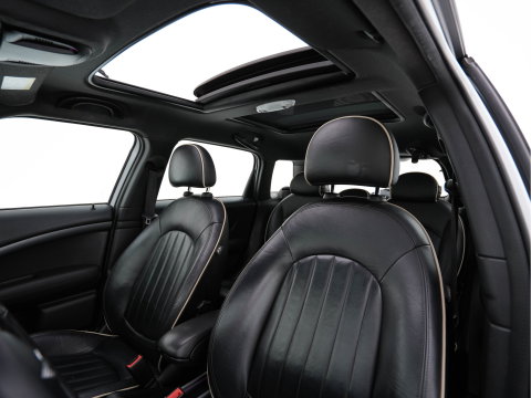 MINI Countryman 2.0 Cooper SD ALL4 Pepper *PANO | LEATHER | BI-XENON | NAVI-FULLMAP | HEATED-COMFORTSEATS | ECC | HEATED-SEATS | PDC | CRUISE | TOWBAR | 17''ALU*