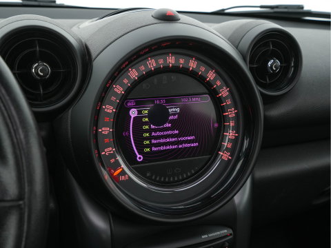 MINI Countryman 2.0 Cooper SD ALL4 Pepper *PANO | LEATHER | BI-XENON | NAVI-FULLMAP | HEATED-COMFORTSEATS | ECC | HEATED-SEATS | PDC | CRUISE | TOWBAR | 17''ALU*