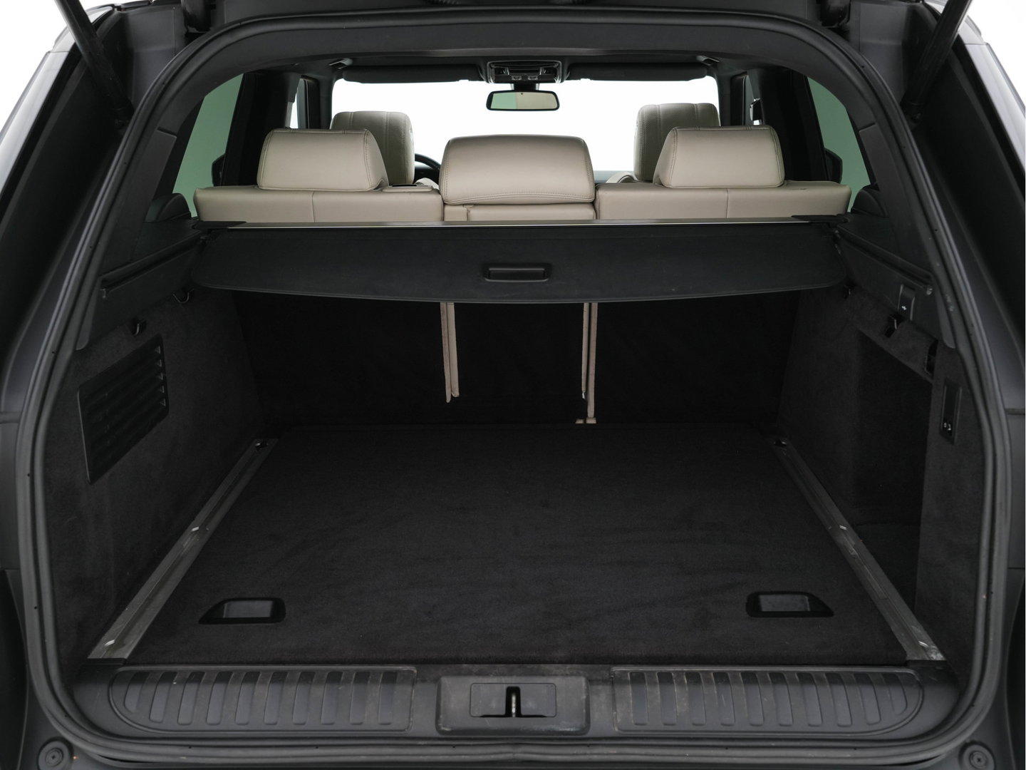 Land Rover Range Rover Sport 3.0 SDV6 HEV Autobiography Dynamic AWD Aut. *PANO | LEATHER | BI-XENON | TOPVIEW | BLINDSPOT | MEMORY-PACK | NAVI-FULLMAP | CRUISE | SPORT-SEATS | DIGI-COCKPIT | LANE-ASSIST | TOWBAR |  21"ALU *