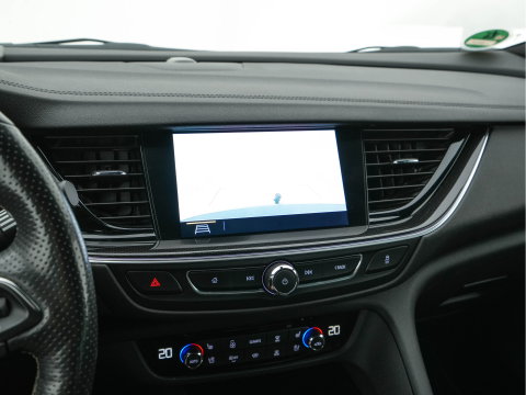 Opel Insignia Sports Tourer 2.0 Turbo GS-Sport-Line Aut. *FULL-LEATHER | BOSE-SOUND | HEAD-UP | ADAPT.CRUISE | FULL-LED | MEMORY-PACK | SPORT/HEATED/COOLED/MASSAGE-SEATS  | NAVI-FULLMAP | GREY-WRAPPED | KEYLESS | CAMERA | CARPLAY | LANE-ASSIST