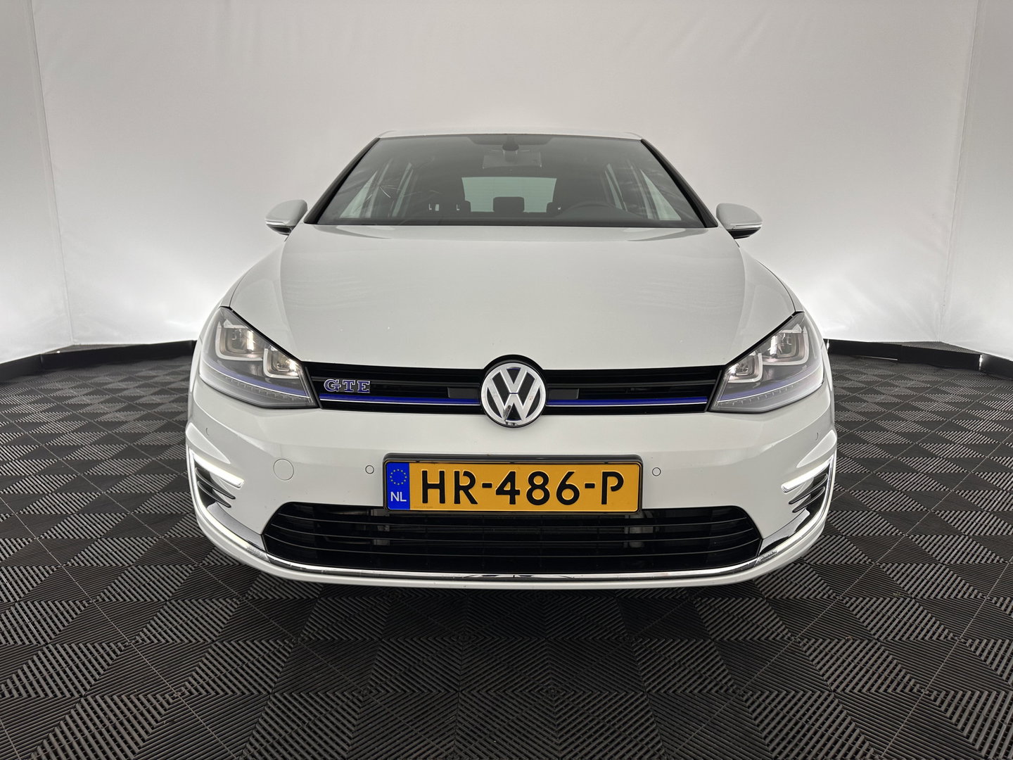 Volkswagen Golf 1.4 TSI GTE Aut. *FULL-LED | NAVI-FULLMAP | SPORTSEATS | DAB+  | ECC | SHIFTPADDLES | PARKPILOT | CRUISE | TOWBAR | 18''ALU*