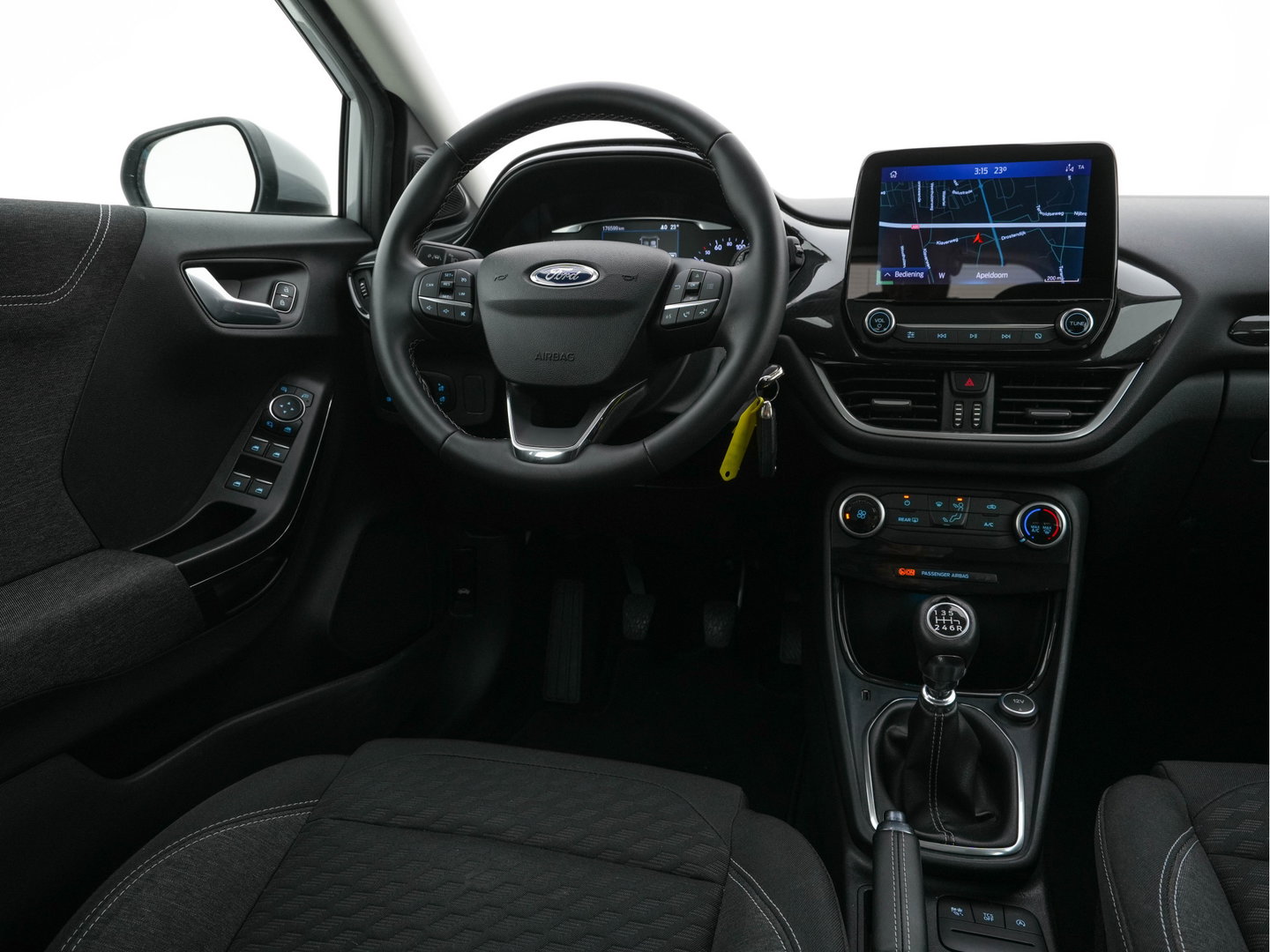 Ford Puma 1.0 EcoBoost Hybrid Titanium (INCL-BTW) *NAVI-FULLMAP | FULL-LED | SPORTSEATS | DAB+ | ECC | CARPLAY | PDC | CRUISE | TOWBAR | LANE-ASSIST | 17''ALU *