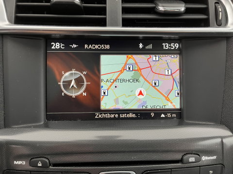 Citroën C4 1.6 e-HDi Ligne Business *PANO | NAVI-FULLMAP | COMFORT-SEATS | ECC | PDC | CRUISE | TOWBAR | 16"ALU*
