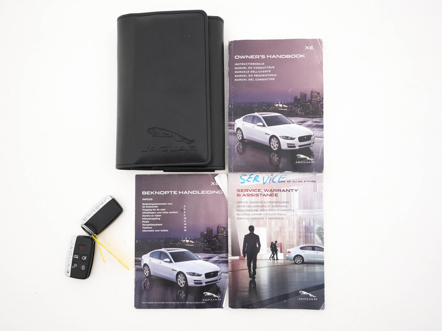 Jaguar XE 2.0 D Pure ( ⚠️) Aut. *LEATHER | NAVI-FULLMAP | HEATED-COMFORTSEATS | CAMERA | ECC | SHIFT-PADDLES | LANE-ASSIST | PDC | SHIFT-PADDLES | LANE-ASSIST | JAGUAR-AUDIO | CRUISE | 17''ALU*