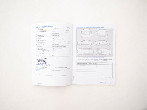 Volkswagen Jetta 1.4 TSI Hybrid Highline Executive-Pack Aut. *PANO | BI-XENON | NAVI-FULLMAP | CAMERA | HEATED-COMFORTSEATS | ECC | PDC | PRIVACY-GLASS | CRUISE | RADIO-CD | SHIFT-PADDLES | 17''ALU*
