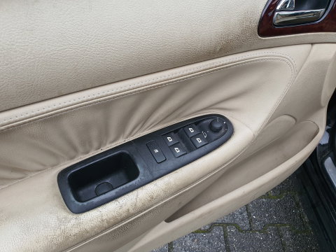 Peugeot 607 2.7 HDiF Executive Ivoire-Pack Aut. *PANO | XENON | NAPPA-FULL-LEATHER | NAVI-FULLMAP | CRUISE | MEMORY-PACK | HEATD-COMFORTSEATS | TOWBAR | HEATED-SEATS | 17"ALU*