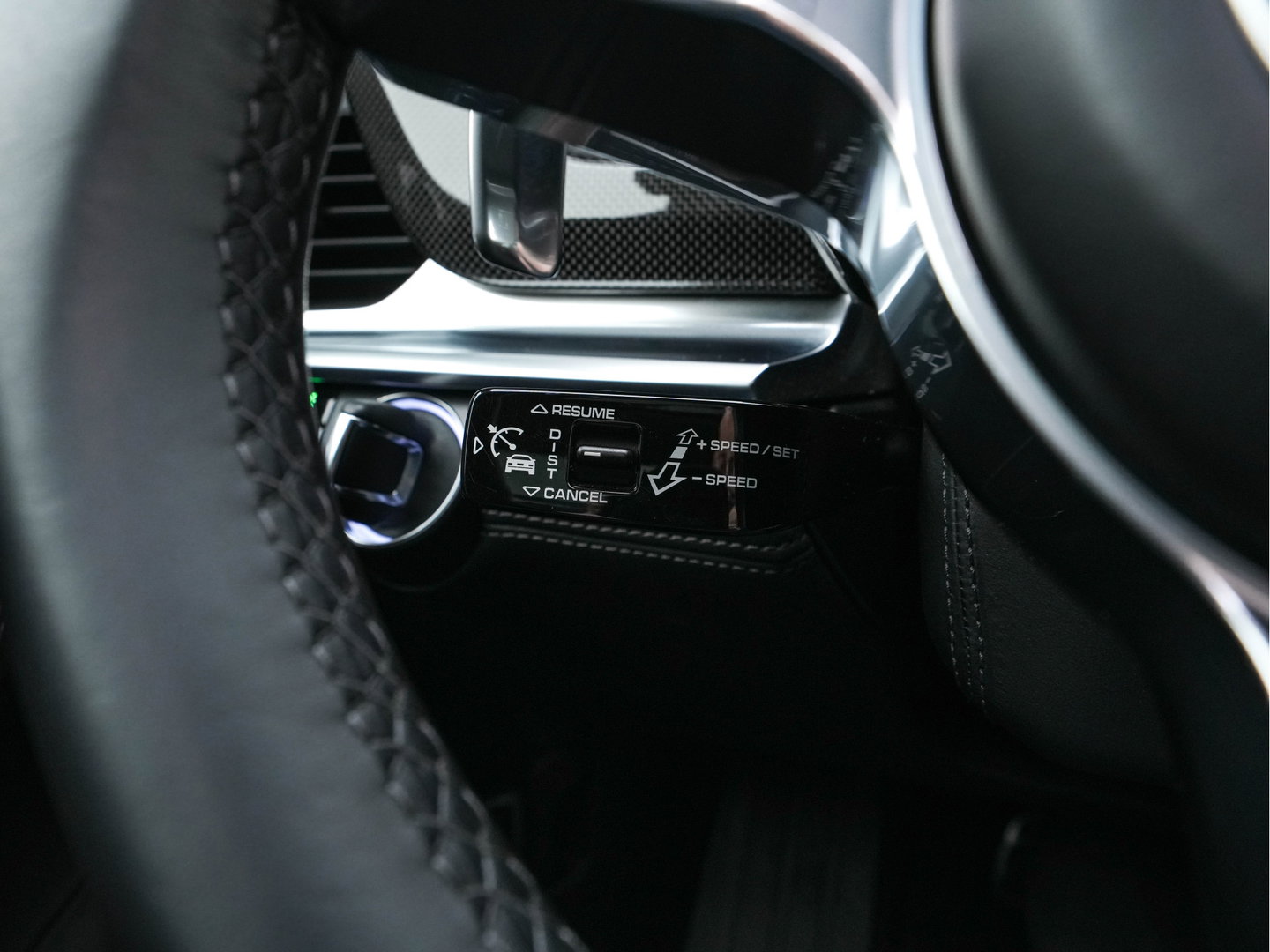 Porsche Panamera Sport Turismo 2.9 4 E-Hybrid (Plug-In) Aut. *PANO | LEATHER | NAVI-FULLMAP | AIR-SUSPENSION | KEYLESS | BOSE-SURROUND | SOFT-CLOSE | ADAPT-CRUISE | SURROUND-VIEW | DAB | MEMORY-PACK | CARPLAY | SPORT-SEATS | ...