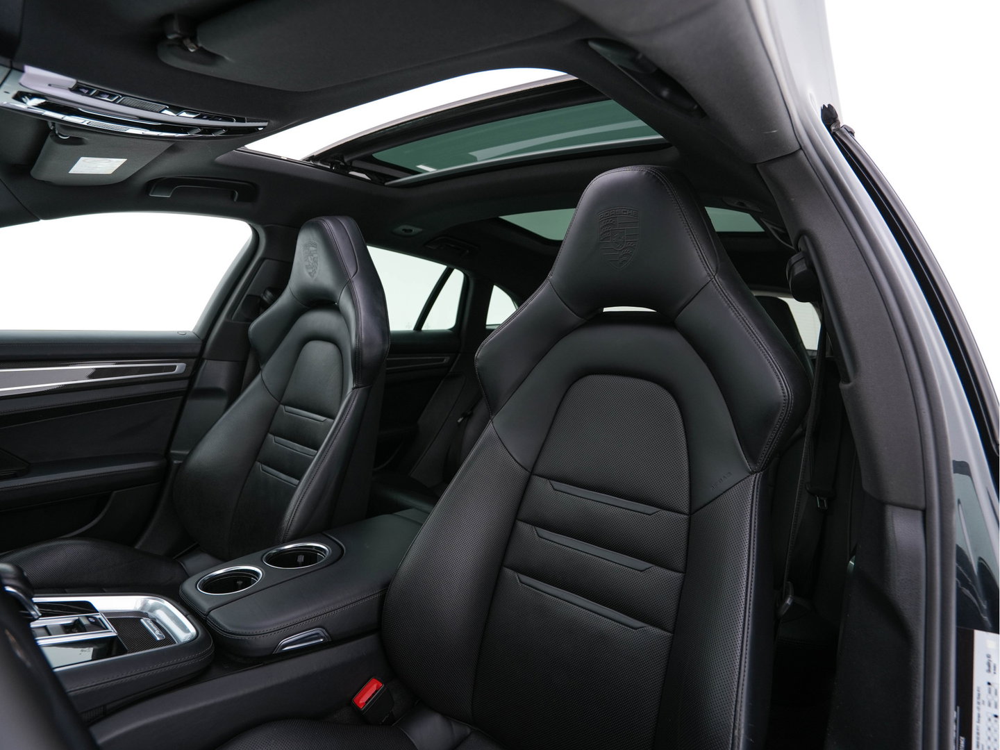 Porsche Panamera Sport Turismo 2.9 4 E-Hybrid (Plug-In) Aut. *PANO | LEATHER | NAVI-FULLMAP | AIR-SUSPENSION | KEYLESS | BOSE-SURROUND | SOFT-CLOSE | ADAPT-CRUISE | SURROUND-VIEW | DAB | MEMORY-PACK | CARPLAY | SPORT-SEATS | ...