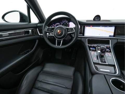 Porsche Panamera Sport Turismo 2.9 4 E-Hybrid (Plug-In) Aut. *PANO | LEATHER | NAVI-FULLMAP | AIR-SUSPENSION | KEYLESS | BOSE-SURROUND | SOFT-CLOSE | ADAPT-CRUISE | SURROUND-VIEW | DAB | MEMORY-PACK | CARPLAY | SPORT-SEATS | ...