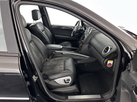 Mercedes-Benz M-Klasse ML 420 CDI (⚠️) Aut. *PANO | LEATHER | BI-XENON | NAVI-FULLMAP | KEYLESS | AIRMATIC | CAMERA | TOWBAR | CRUISE | HARMAN/KARDON-AUDIO| MEMORY-PACK | HEATED-COMFORT-SEATS | 19"ALU*