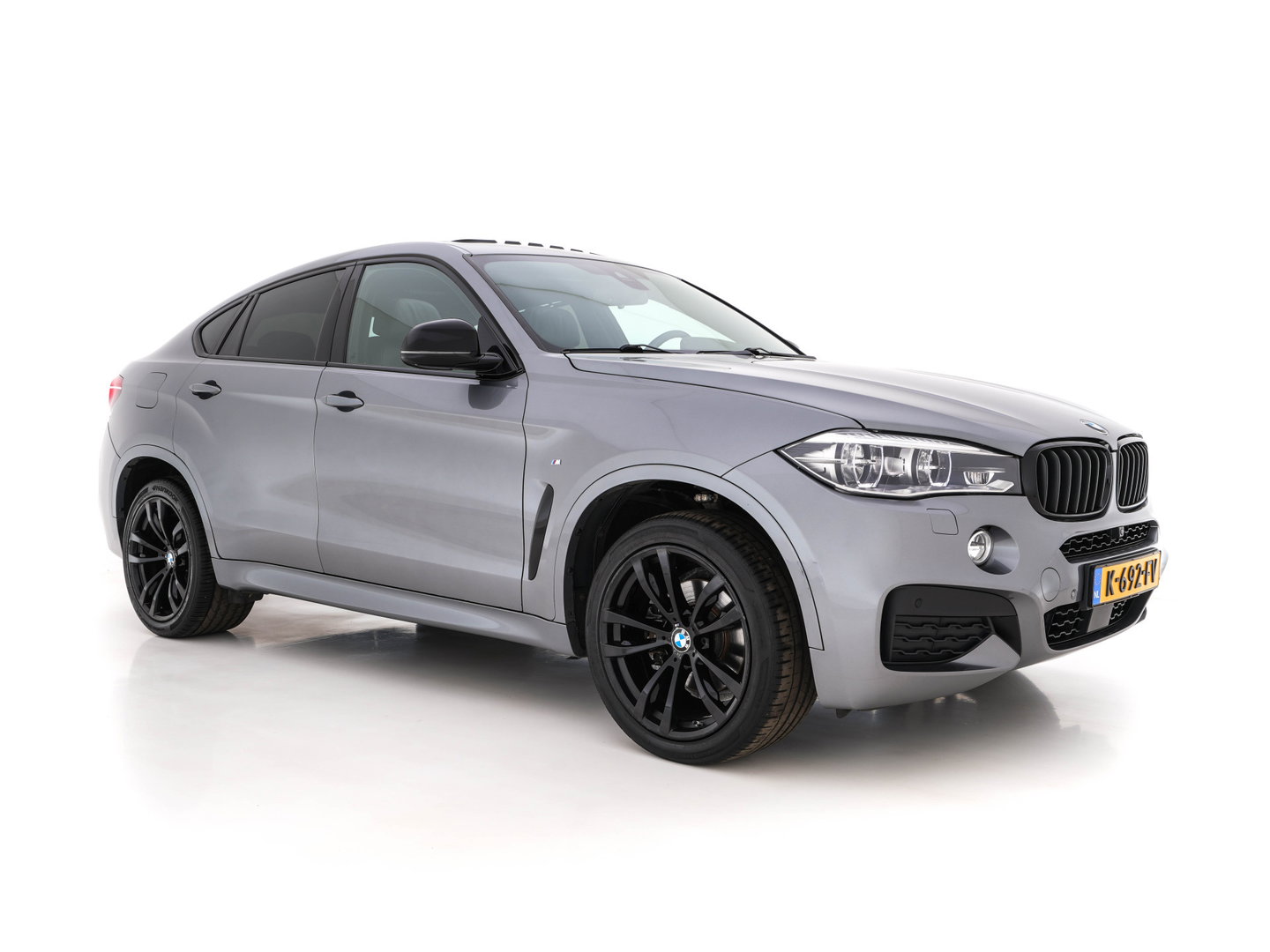 BMW X6 xDrive30d M-Sportpack High Executive (⚠️) Aut. *PANO | LEATHER | BLIND-SPOT | FULL-LED | HARMAN/KARDON-AUDIO | ADAPTIVE-CRUISE | SHIFT-PADDLES | HEAD-UP | SURROUND-VIEW | MEMORY-PACK | NAVI-FULLMAP | KEYLESS | ECC | PDC | 20''ALU*