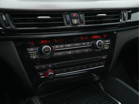 BMW X6 xDrive30d M-Sportpack High Executive (⚠️) Aut. *PANO | LEATHER | BLIND-SPOT | FULL-LED | HARMAN/KARDON-AUDIO | ADAPTIVE-CRUISE | SHIFT-PADDLES | HEAD-UP | SURROUND-VIEW | MEMORY-PACK | NAVI-FULLMAP | KEYLESS | ECC | PDC | 20''ALU*