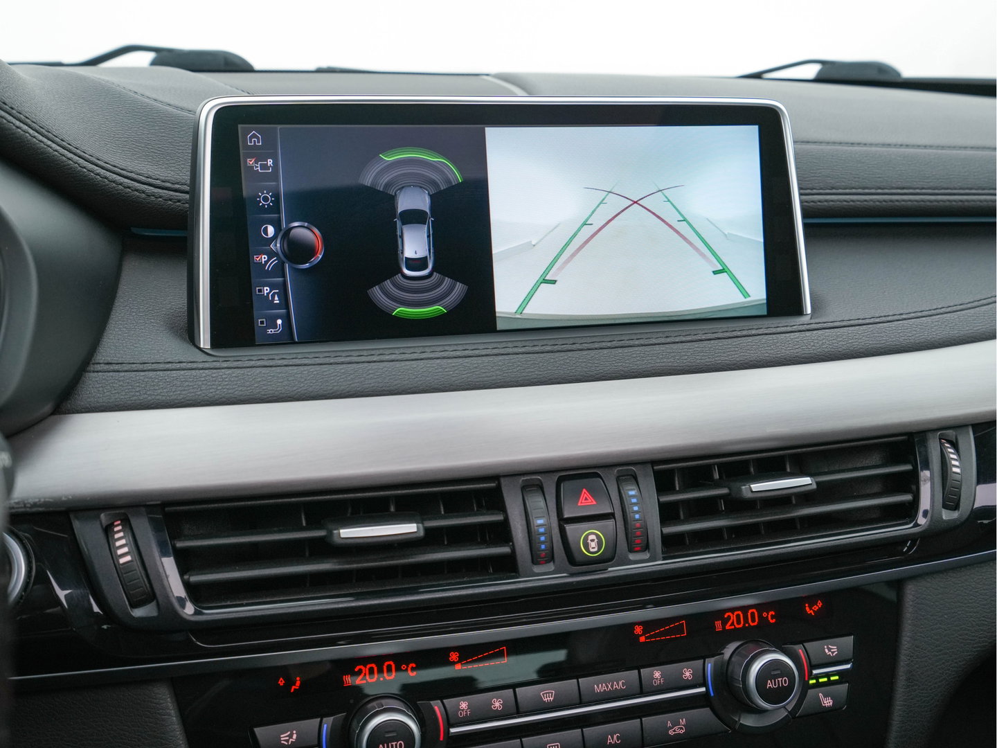 BMW X6 xDrive30d M-Sportpack High Executive (⚠️) Aut. *PANO | LEATHER | BLIND-SPOT | FULL-LED | HARMAN/KARDON-AUDIO | ADAPTIVE-CRUISE | SHIFT-PADDLES | HEAD-UP | SURROUND-VIEW | MEMORY-PACK | NAVI-FULLMAP | KEYLESS | ECC | PDC | 20''ALU*