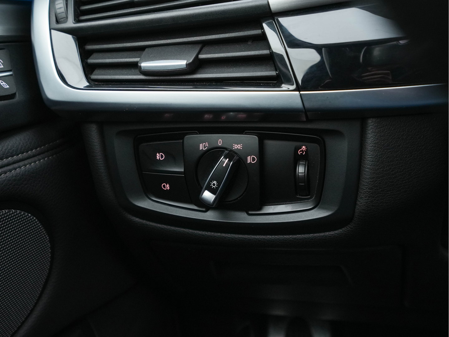 BMW X6 xDrive30d M-Sportpack High Executive (⚠️) Aut. *PANO | LEATHER | BLIND-SPOT | FULL-LED | HARMAN/KARDON-AUDIO | ADAPTIVE-CRUISE | SHIFT-PADDLES | HEAD-UP | SURROUND-VIEW | MEMORY-PACK | NAVI-FULLMAP | KEYLESS | ECC | PDC | 20''ALU*