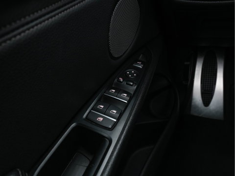 BMW X6 xDrive30d M-Sportpack High Executive (⚠️) Aut. *PANO | LEATHER | BLIND-SPOT | FULL-LED | HARMAN/KARDON-AUDIO | ADAPTIVE-CRUISE | SHIFT-PADDLES | HEAD-UP | SURROUND-VIEW | MEMORY-PACK | NAVI-FULLMAP | KEYLESS | ECC | PDC | 20''ALU*