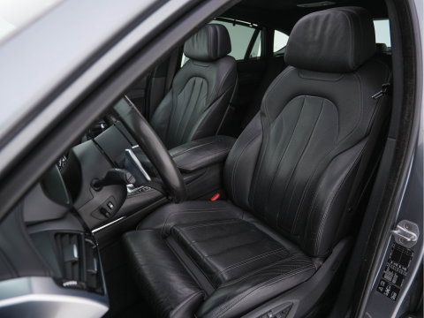 BMW X6 xDrive30d M-Sportpack High Executive (⚠️) Aut. *PANO | LEATHER | BLIND-SPOT | FULL-LED | HARMAN/KARDON-AUDIO | ADAPTIVE-CRUISE | SHIFT-PADDLES | HEAD-UP | SURROUND-VIEW | MEMORY-PACK | NAVI-FULLMAP | KEYLESS | ECC | PDC | 20''ALU*