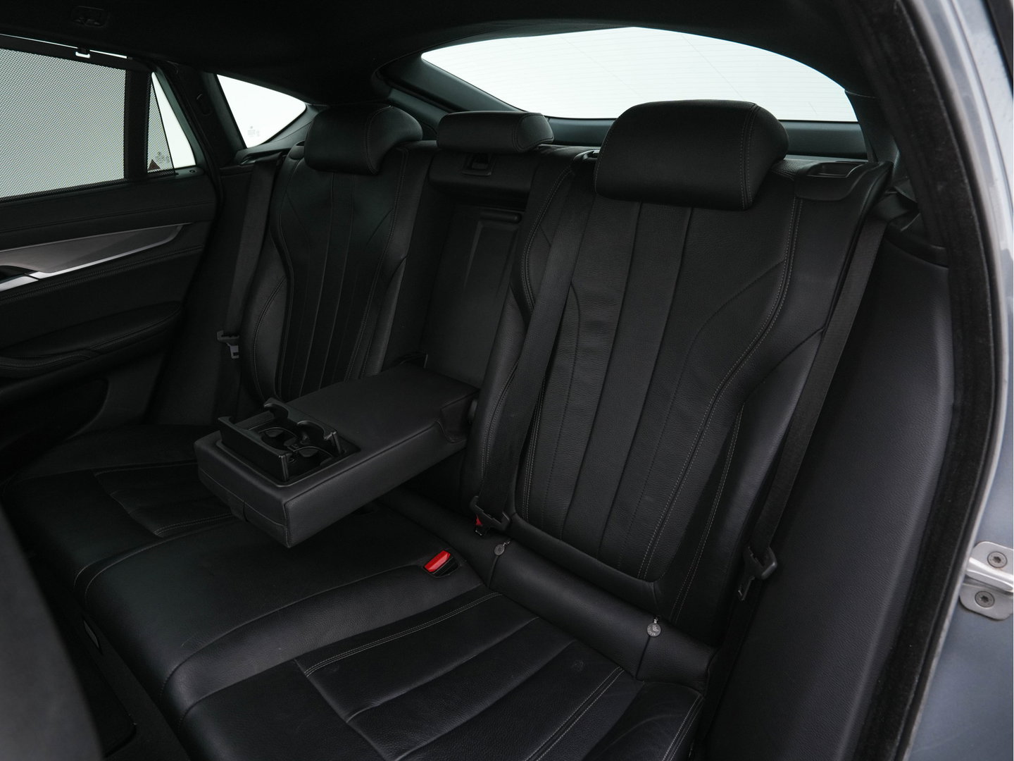 BMW X6 xDrive30d M-Sportpack High Executive (⚠️) Aut. *PANO | LEATHER | BLIND-SPOT | FULL-LED | HARMAN/KARDON-AUDIO | ADAPTIVE-CRUISE | SHIFT-PADDLES | HEAD-UP | SURROUND-VIEW | MEMORY-PACK | NAVI-FULLMAP | KEYLESS | ECC | PDC | 20''ALU*