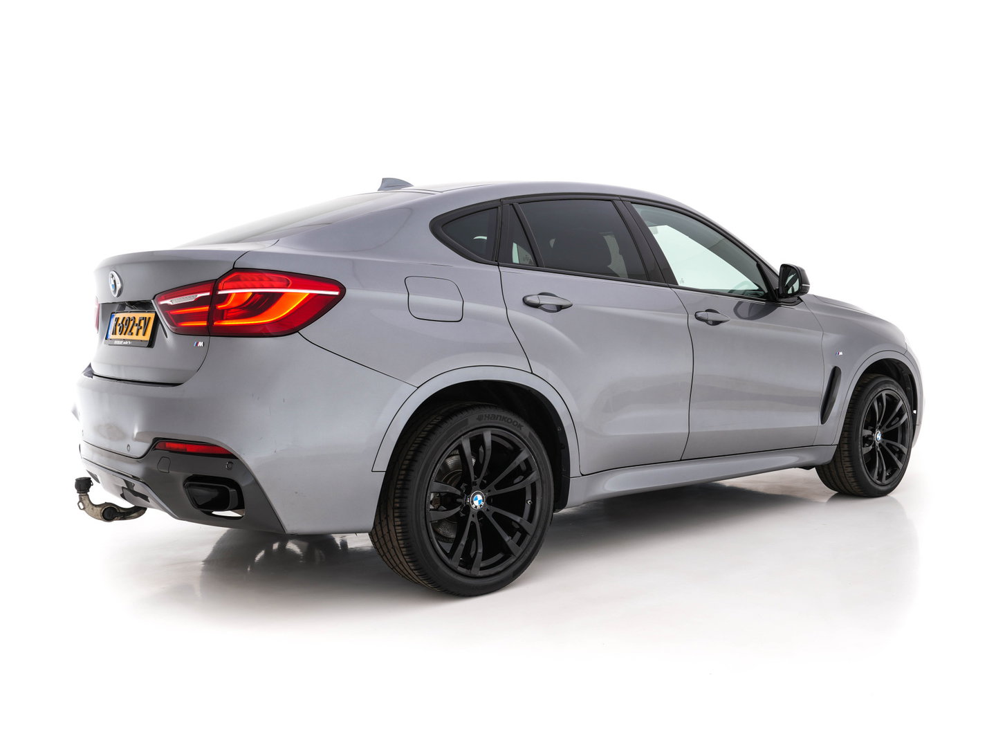 BMW X6 xDrive30d M-Sportpack High Executive (⚠️) Aut. *PANO | LEATHER | BLIND-SPOT | FULL-LED | HARMAN/KARDON-AUDIO | ADAPTIVE-CRUISE | SHIFT-PADDLES | HEAD-UP | SURROUND-VIEW | MEMORY-PACK | NAVI-FULLMAP | KEYLESS | ECC | PDC | 20''ALU*