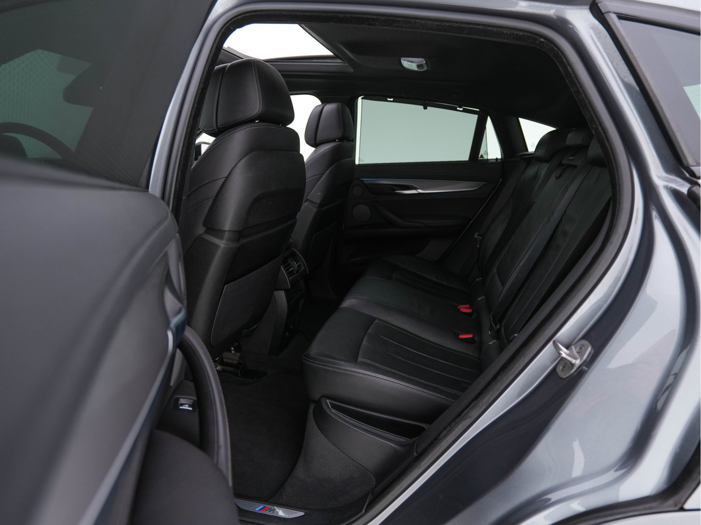 BMW X6 xDrive30d M-Sportpack High Executive (⚠️) Aut. *PANO | LEATHER | BLIND-SPOT | FULL-LED | HARMAN/KARDON-AUDIO | ADAPTIVE-CRUISE | SHIFT-PADDLES | HEAD-UP | SURROUND-VIEW | MEMORY-PACK | NAVI-FULLMAP | KEYLESS | ECC | PDC | 20''ALU*
