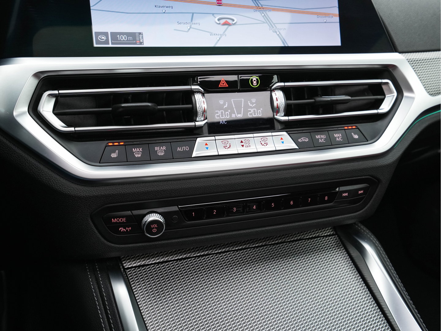 BMW 4 Serie Coupé 420i ( new-modell ) M-Sport-Pack High Executive (INCL-BTW) Aut.*PANO | LASER-LED | LEATHER | DIGI-COCKPIT | CAMERA | HIFI-SOUND | HEATED-SPORTSEATS | NAVI-FULLMAP | AMBIENT-LIGHT | ECC | CARPLAY | PDC | CRUISE | 19''ALU *