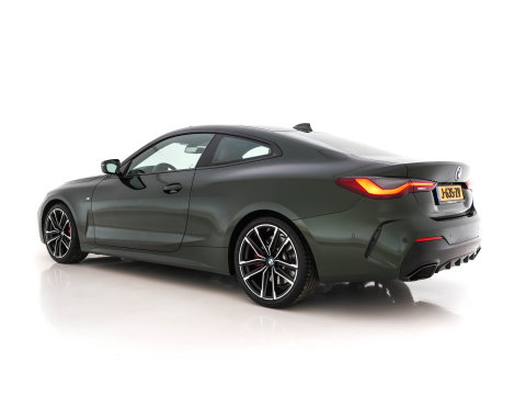 BMW 4 Serie Coupé 420i ( new-modell ) M-Sport-Pack High Executive (INCL-BTW) Aut.*PANO | LASER-LED | LEATHER | DIGI-COCKPIT | CAMERA | HIFI-SOUND | HEATED-SPORTSEATS | NAVI-FULLMAP | AMBIENT-LIGHT | ECC | CARPLAY | PDC | CRUISE | 19''ALU *