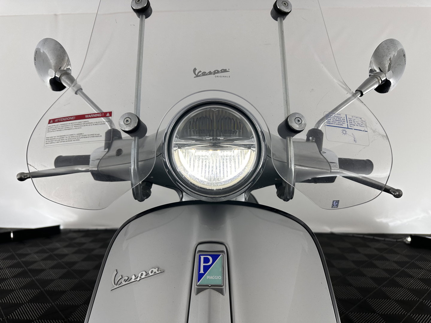 Vespa Bromscooter Elletrica (INCL-BTW)
