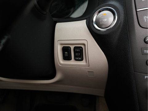 Lexus IS Cabriolet 250C Luxury Aut. * LEATHER | NAVI-FULLMAP | KEYLESS | PDC | SHIFT-PADDLES | CRUISE | ECC | HEATED-SEATS | CAMERA | AIRSCARF | 18''ALU *