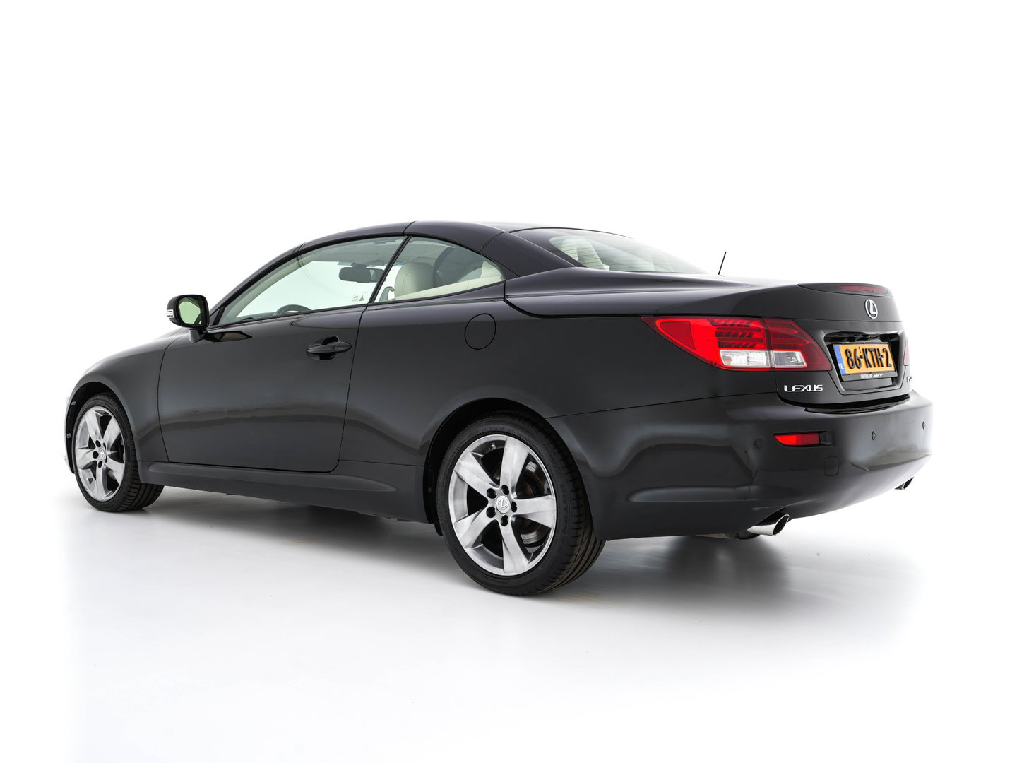 Lexus IS Cabriolet 250C Luxury Aut. * LEATHER | NAVI-FULLMAP | KEYLESS | PDC | SHIFT-PADDLES | CRUISE | ECC | HEATED-SEATS | CAMERA | AIRSCARF | 18''ALU *