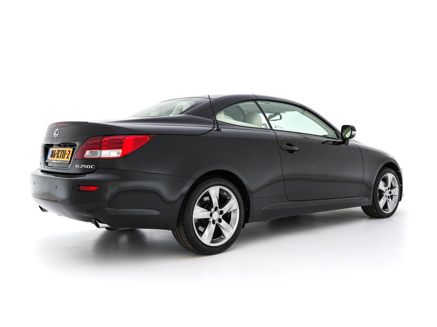 Lexus IS Cabriolet 250C Luxury Aut. * LEATHER | NAVI-FULLMAP | KEYLESS | PDC | SHIFT-PADDLES | CRUISE | ECC | HEATED-SEATS | CAMERA | AIRSCARF | 18''ALU *